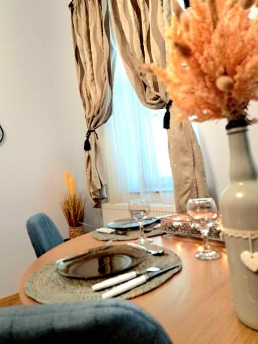 Sofia'S Home Comfy Studio In The Old Town Brašov Exteriér fotografie